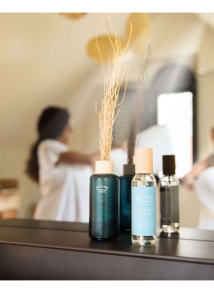 Parfum d'interieur pour une maison au bord de la mer. Atelier d'écume