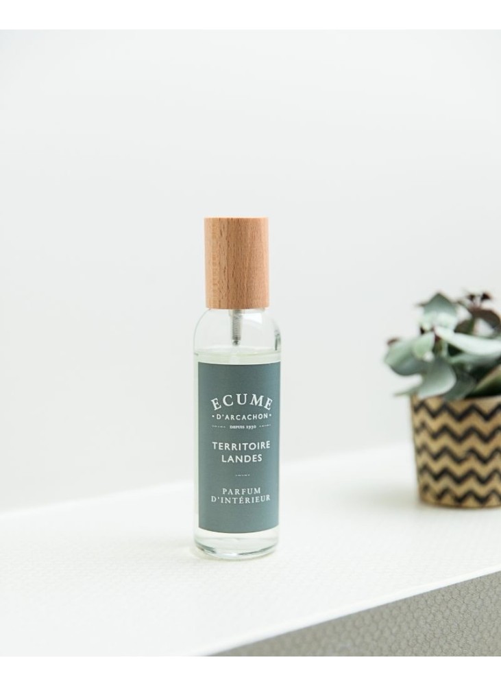 Parfum interieur de senteurs boisées. parfumeur francais ecume d'Arcachon