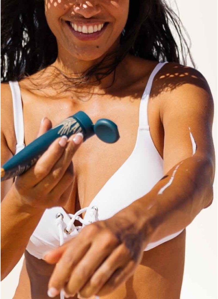 Nectar de plage en application visage et corps