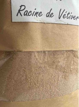 Sachet de vétiver en poudre.