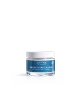 Crème visage cosmétique marin.